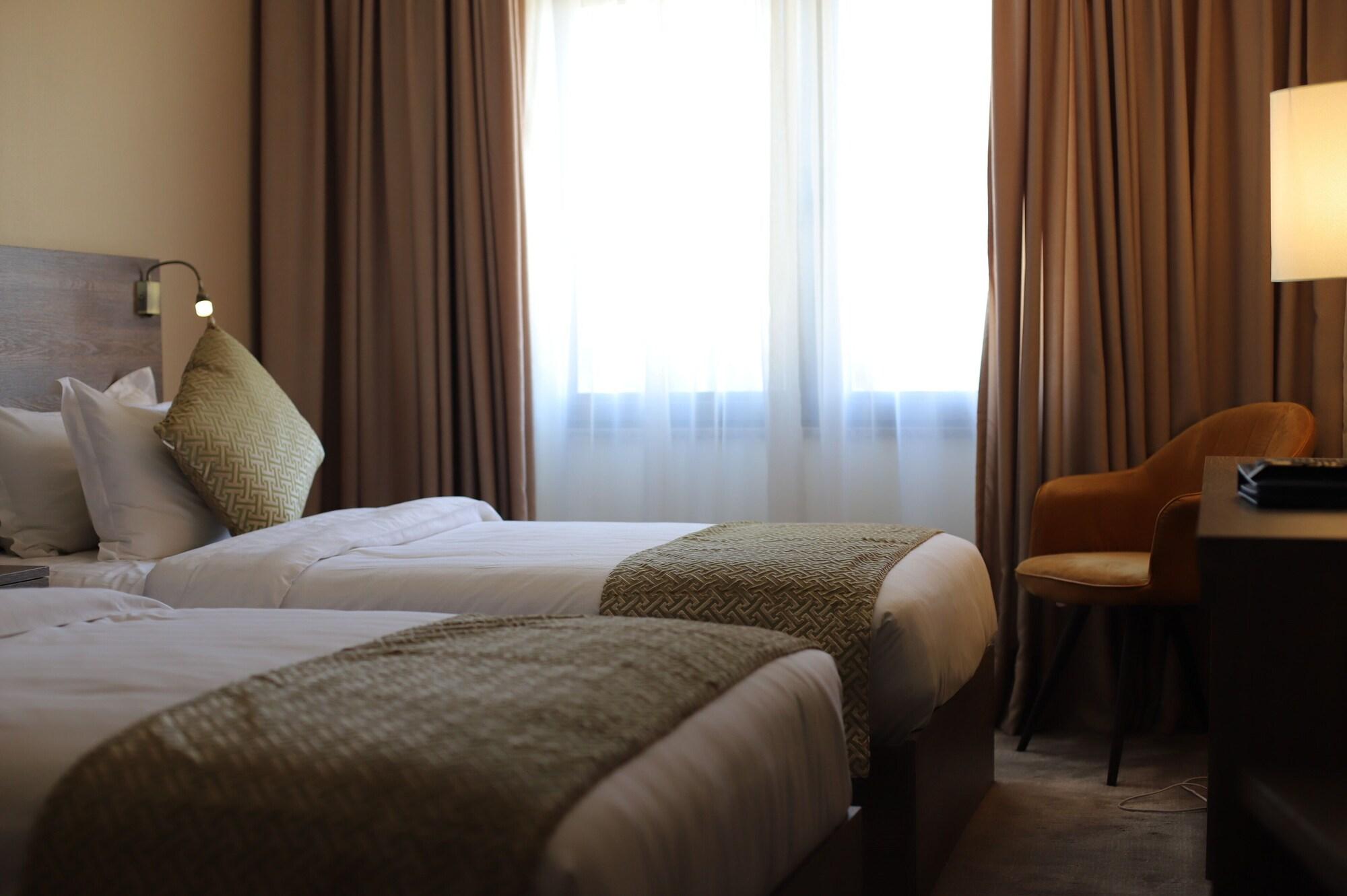The Sanrock Hotel อัมมาน ภายนอก รูปภาพ